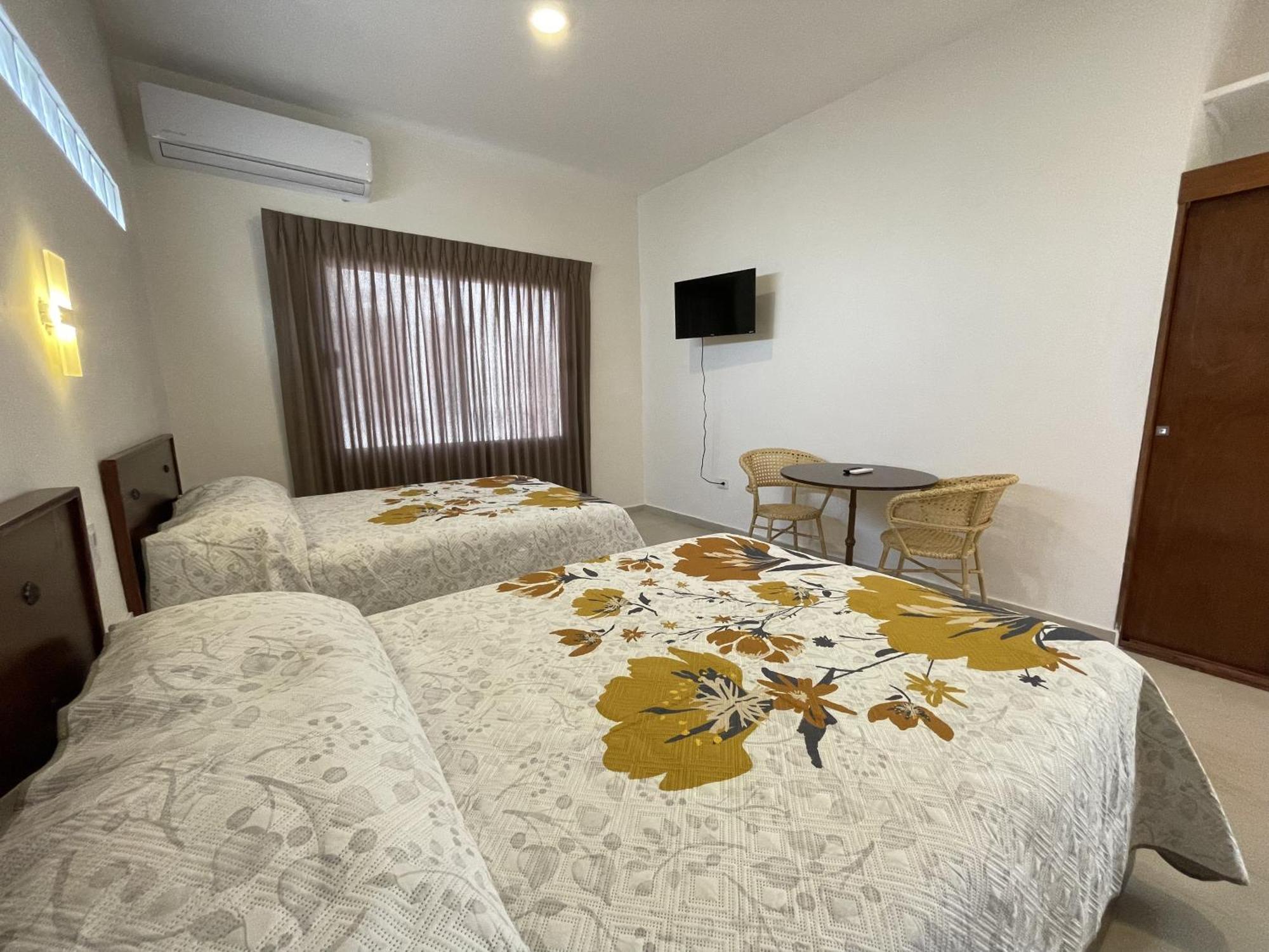 Hotel Allende 라파스 외부 사진
